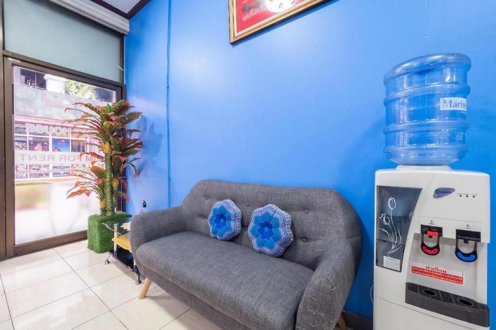 โรงแรม Oyo 75327 Diyana
