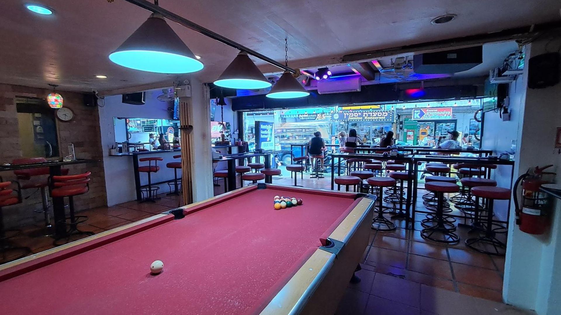 โรงแรม Namtip Bar & Pattaya
