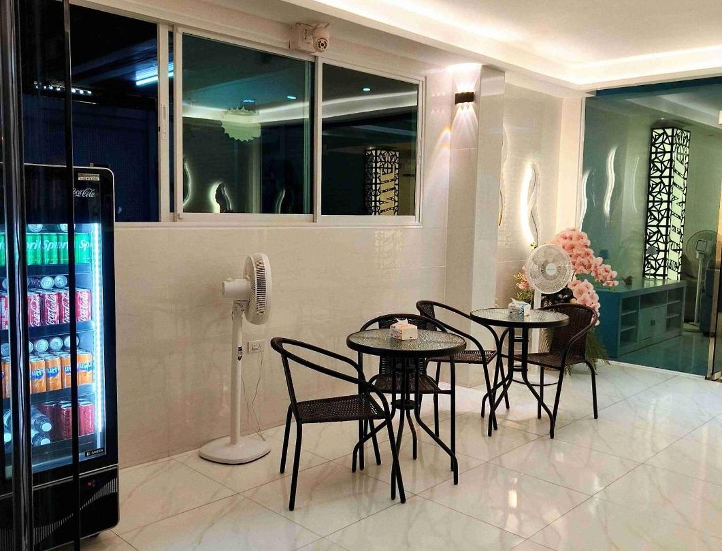 Titanic Residence-7 Minute Walk To The โรงแรม 4*