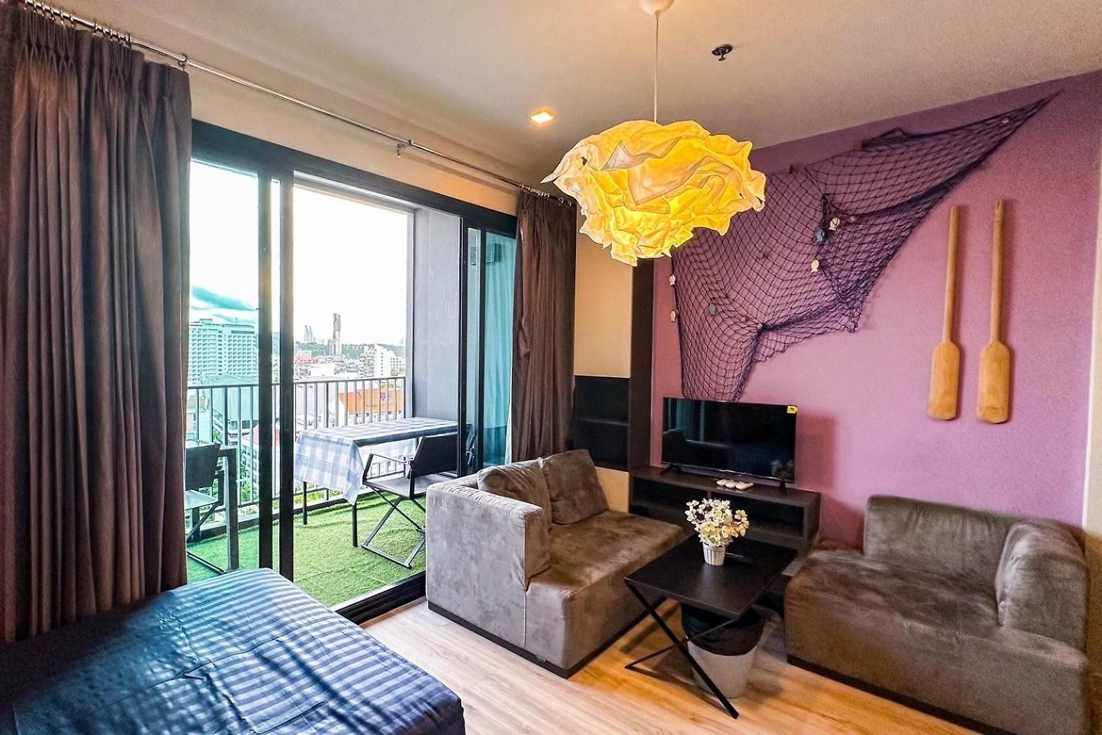 2 Bed At Excellent Location -