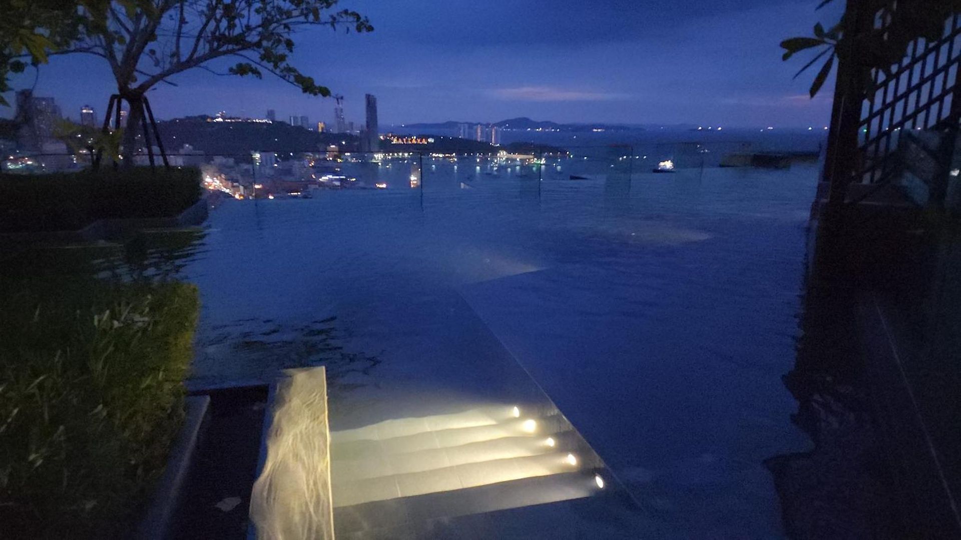 The Edge - Unique & Luxurious * Pattaya