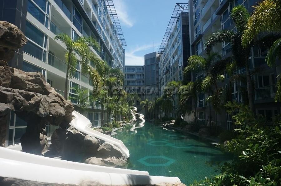 Centara 8th Floor Pattaya