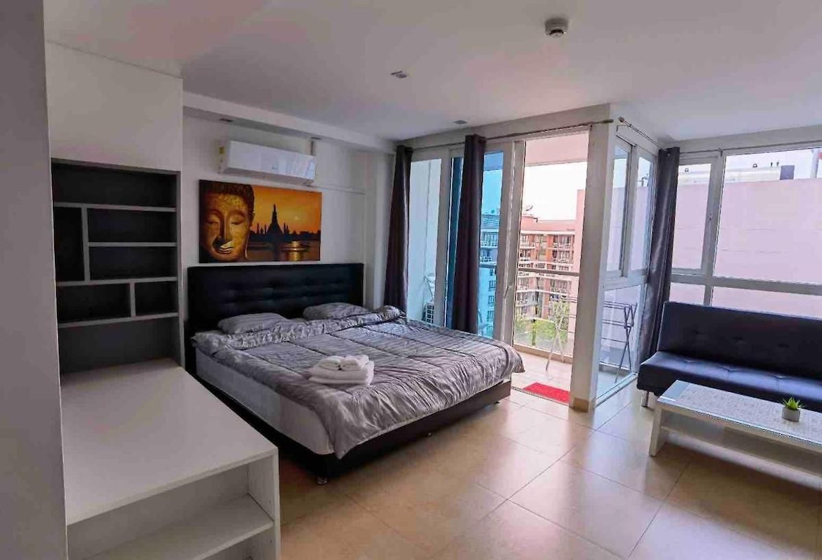 Apartment Centara 8th Floor