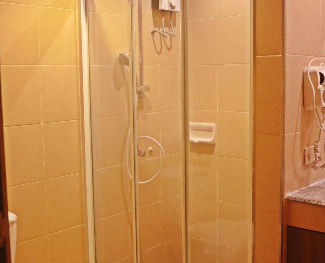 Hotel House- Sha Extra