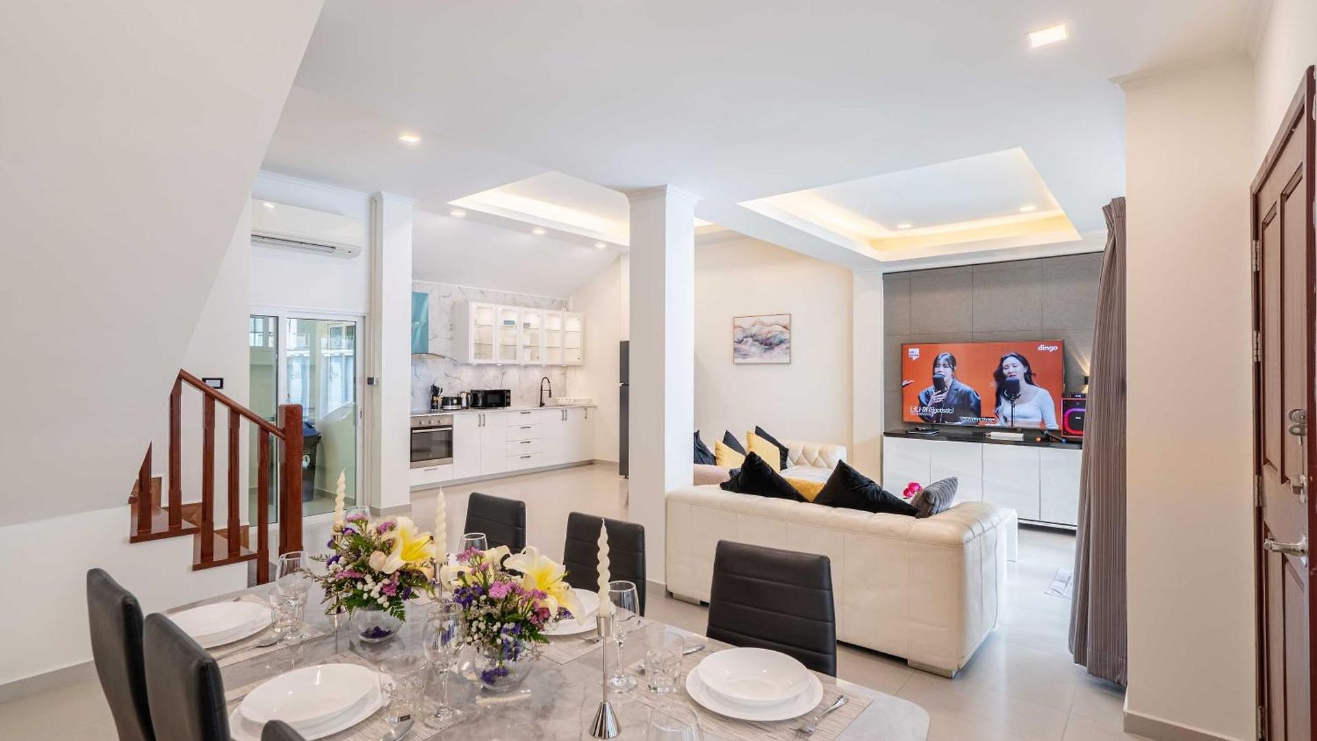 The Terrace Pratumnak 205 วันหยุดที่บ้าน Pattaya