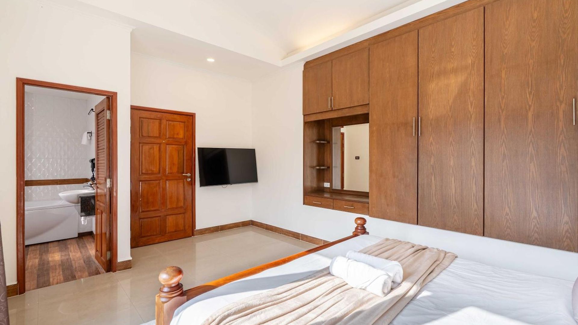The Terrace Pratumnak 205 วันหยุดที่บ้าน Pattaya