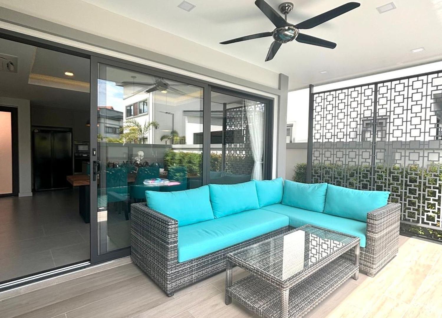 Zensiri Stylish Brand New Pool วิลล่า