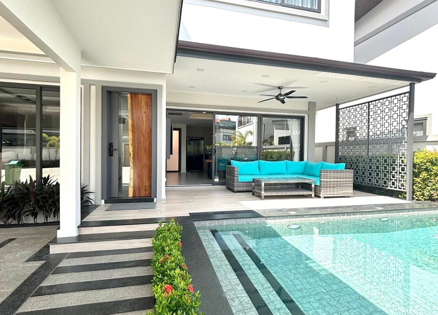 วิลล่า Zensiri Stylish Brand New Pool Pattaya