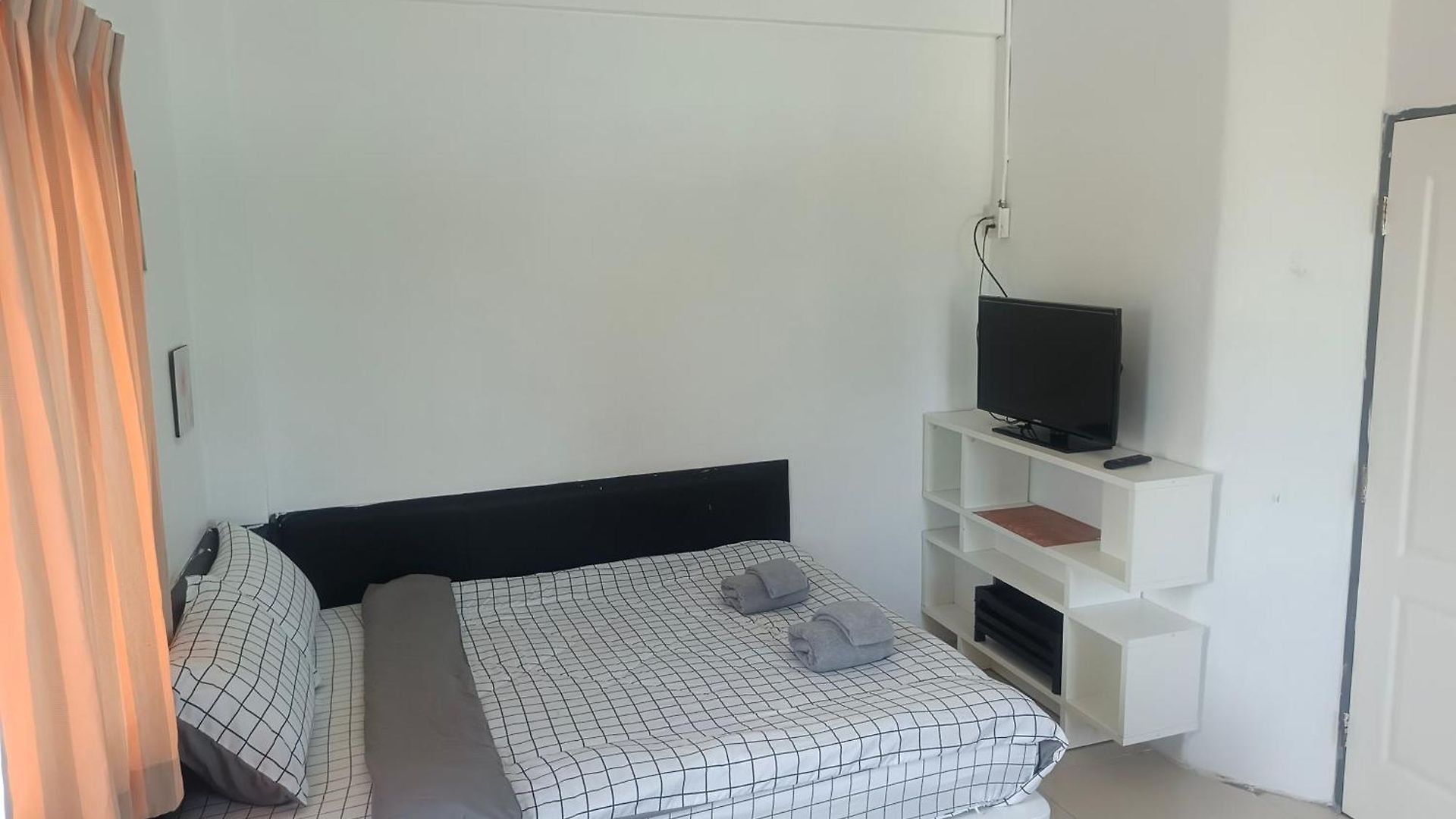 Hotel Mata'home