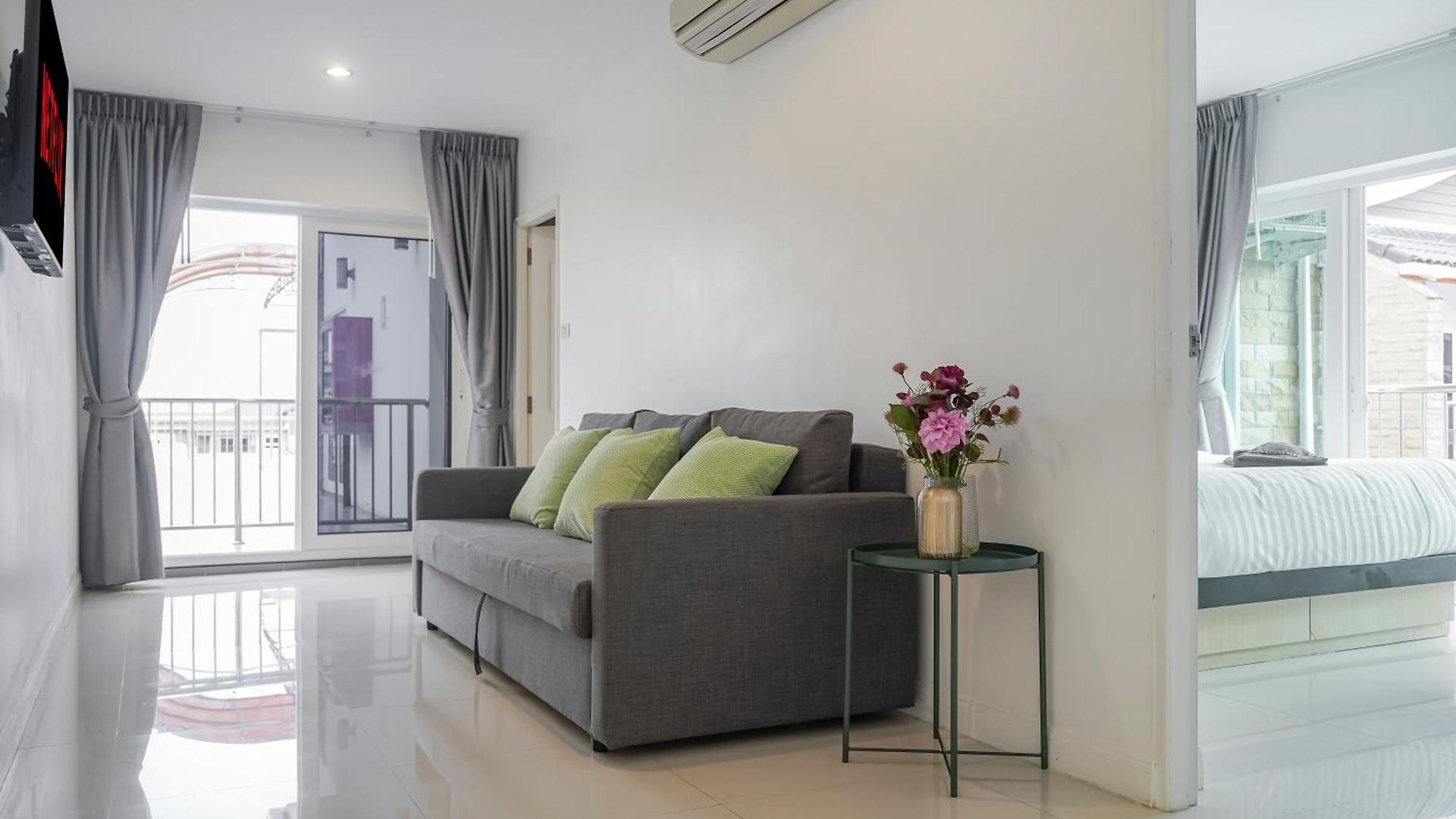 Luxurious Penthouse อพาร์ทเม้น Pattaya