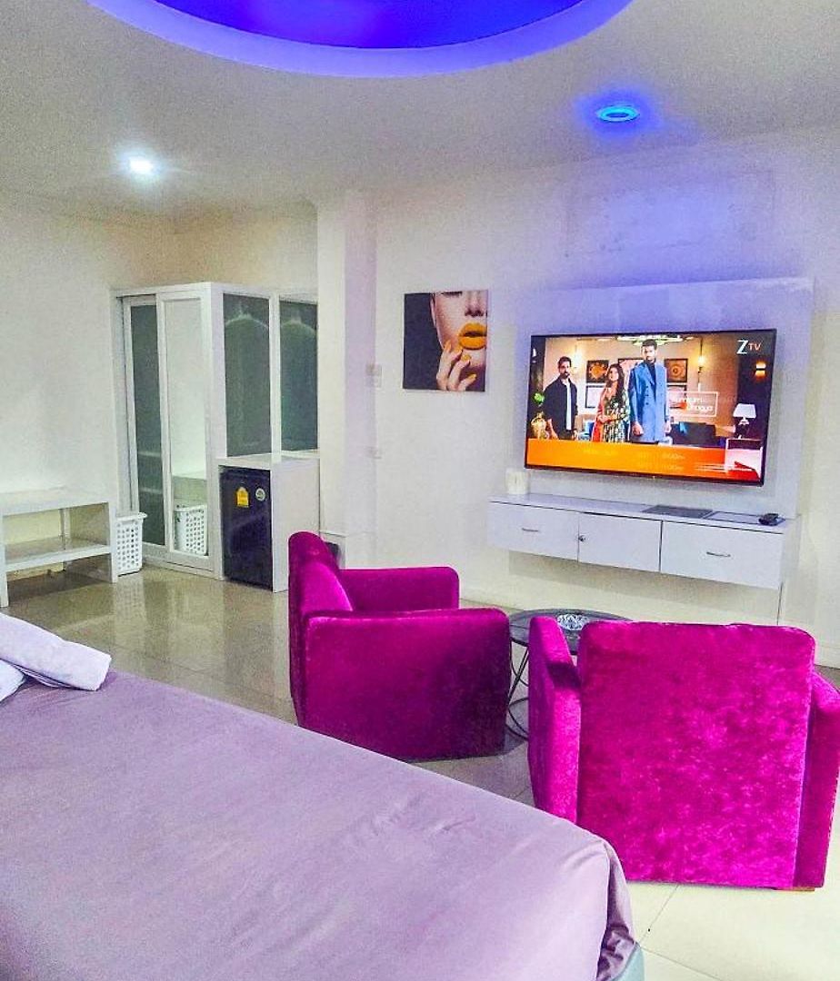 โรงแรม Titanic Residence-7 Minute Walk To The