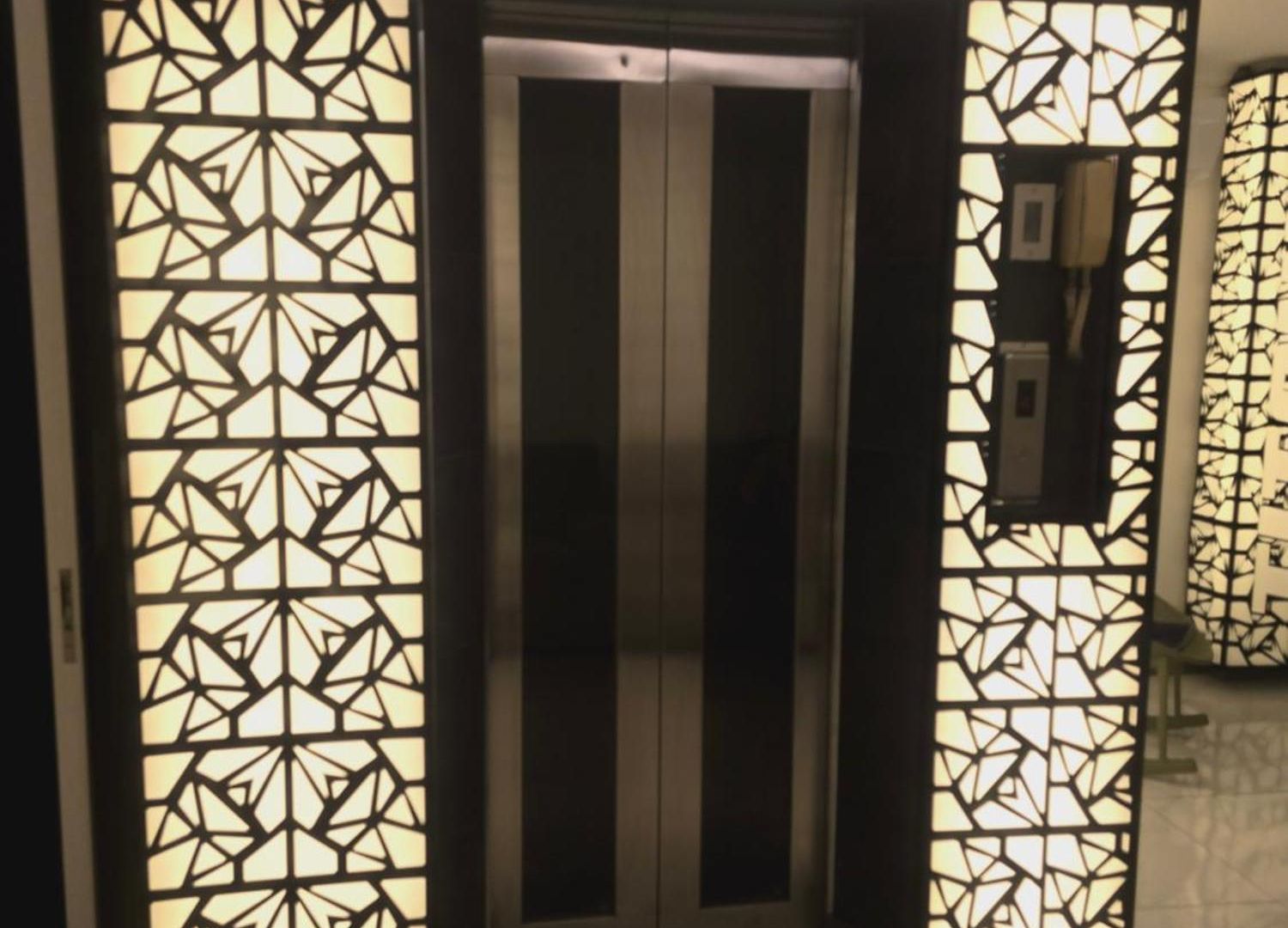 Titanic Residence-7 Minute Walk To The โรงแรม