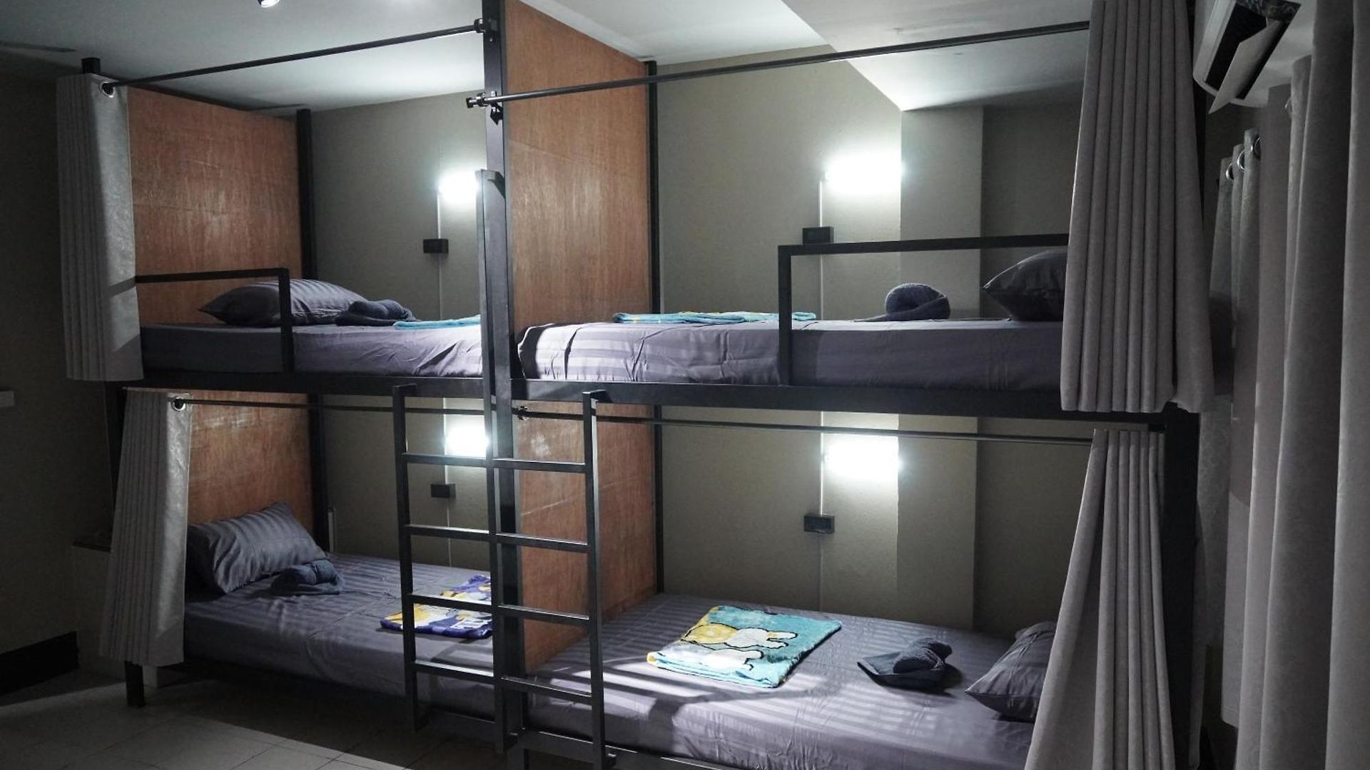 Jomstay *