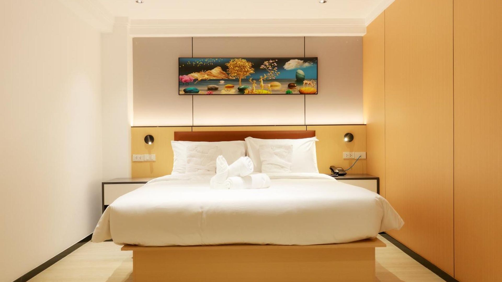 โรงแรม Banana South *