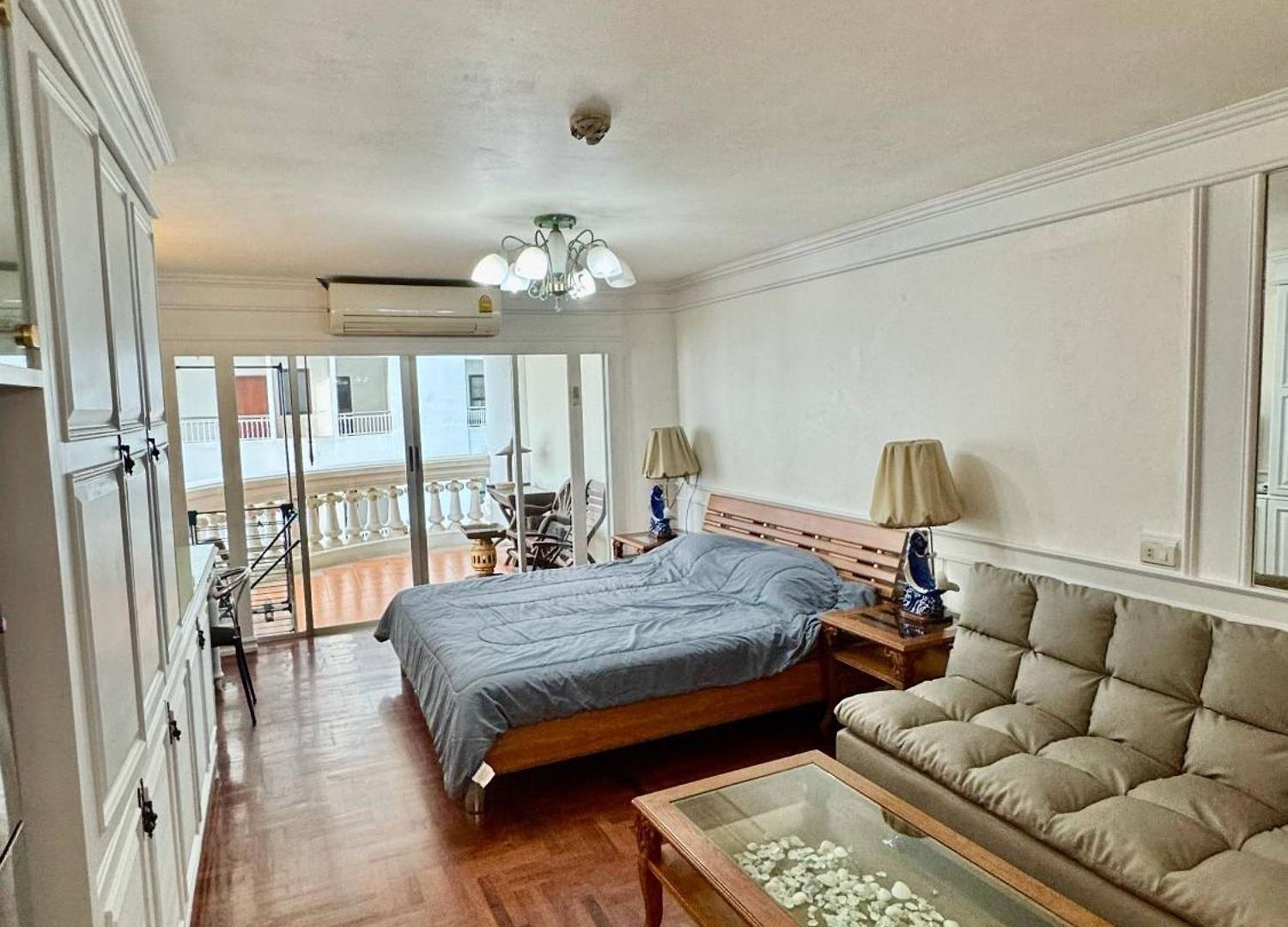Sky Sea View Apartment Pattaya