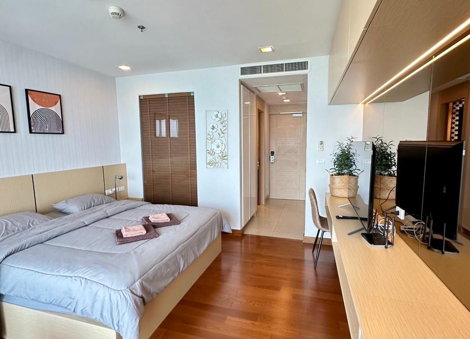 The Palm Wongamat - Spacious 1606 Luxury In The Elite