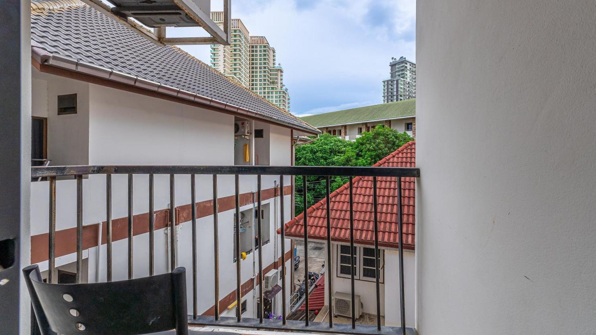 Daheng Walking Street Branch 4* Pattaya