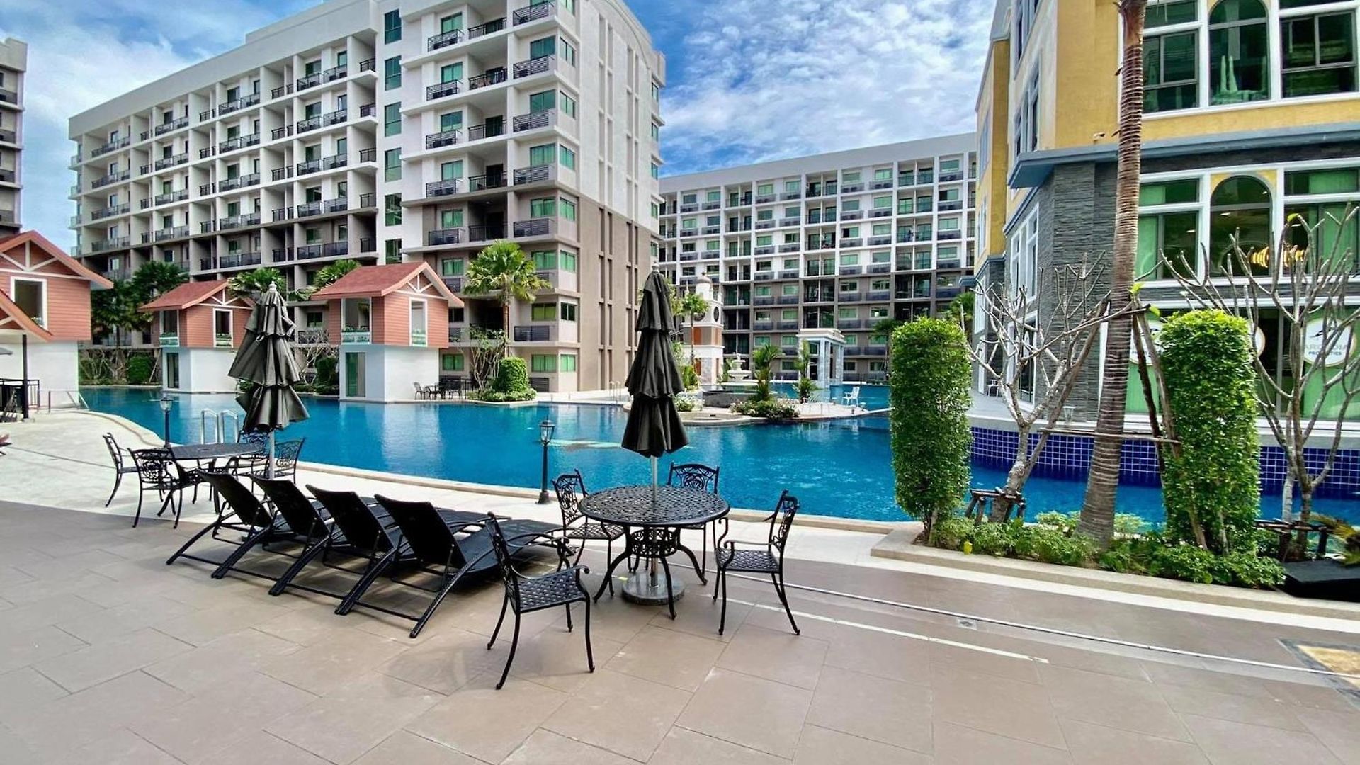 Arcadia 2 Bedroom อพาร์ทเม้น Pattaya