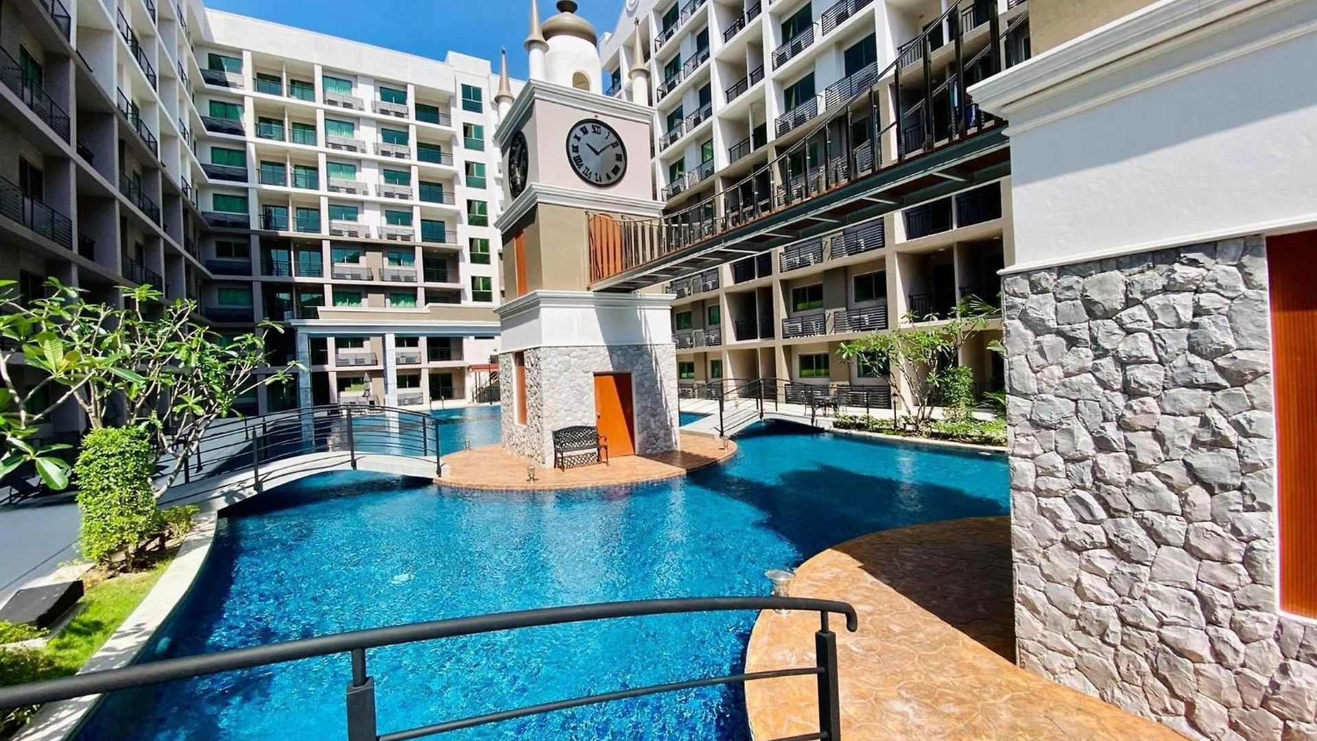 Arcadia 2 Bedroom Pattaya
