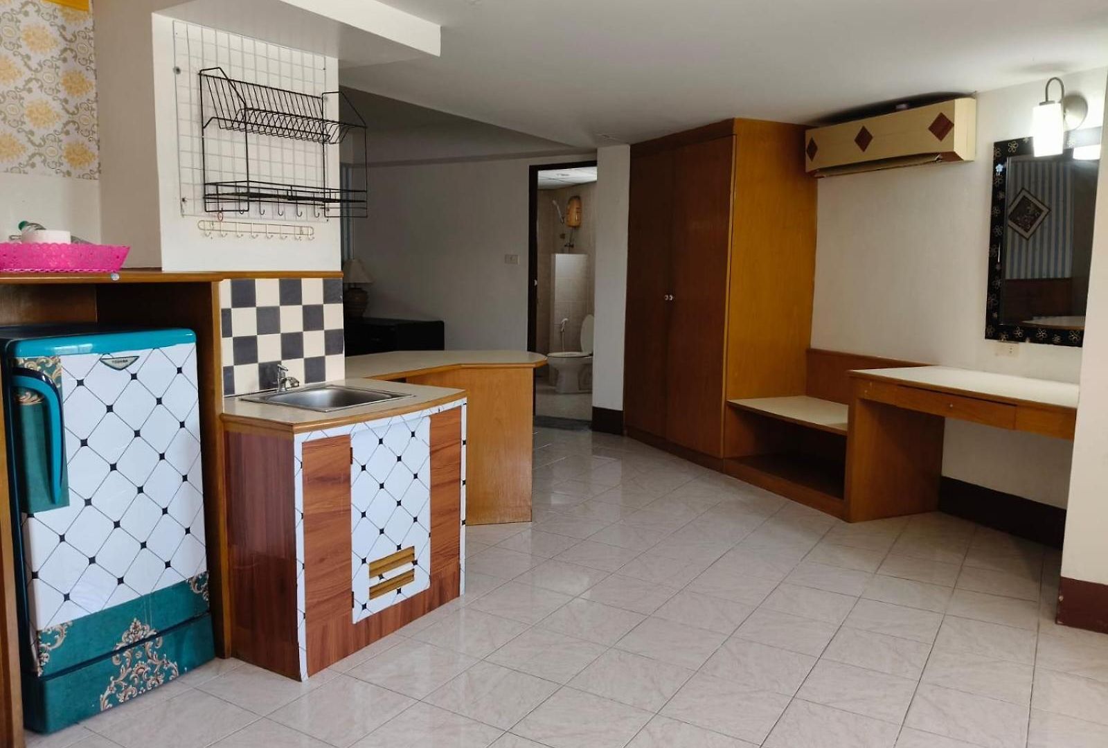 Naza Orchid Pattaya