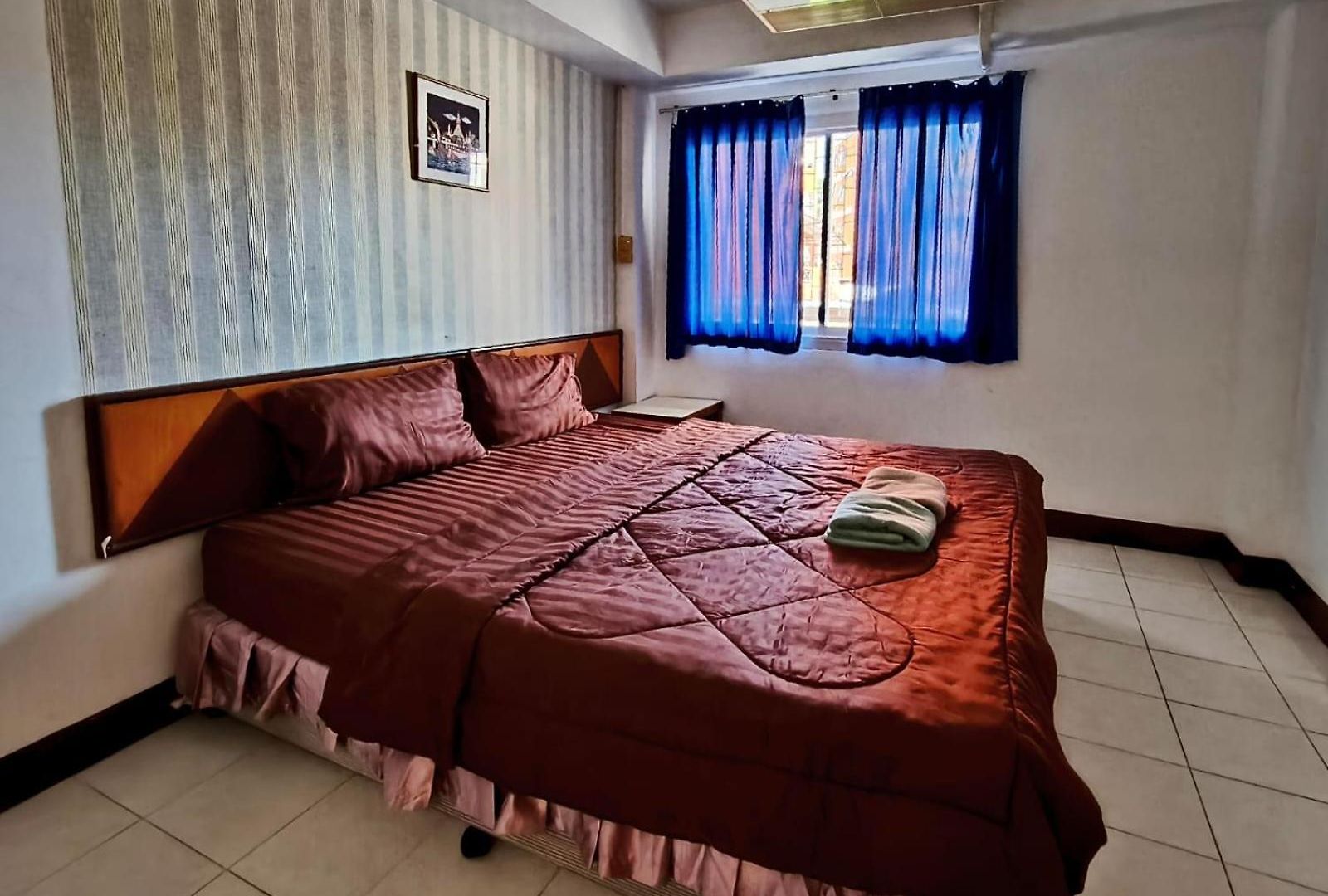 โรงแรม Naza Orchid 2*