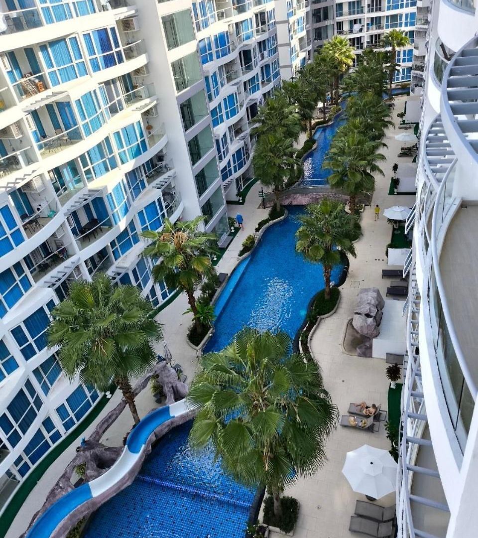 Grand Avenue 808e Soi Buakhaw 15 อพาร์ทเม้น Pattaya
