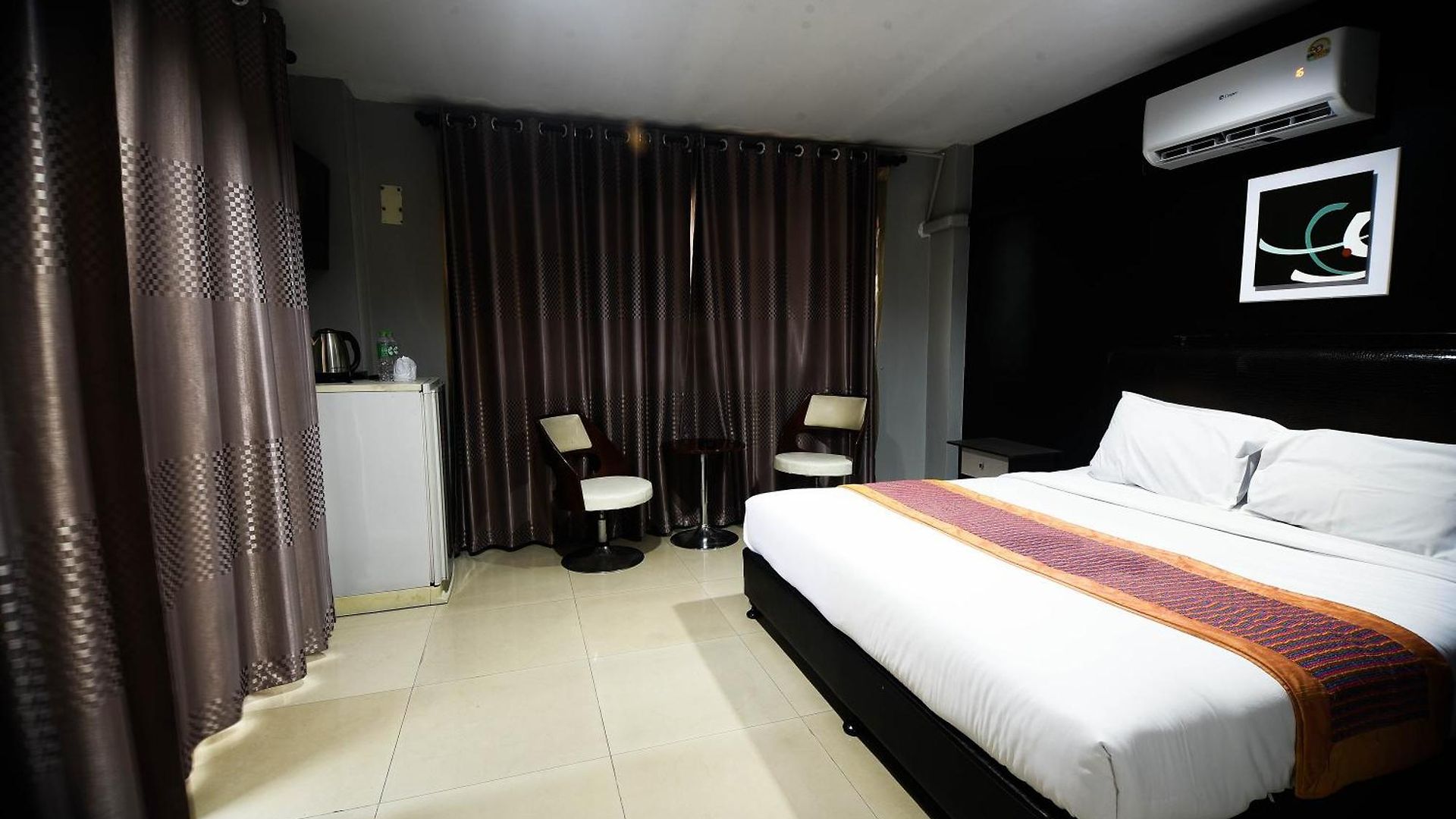 โรงแรม Golden Star Pattaya