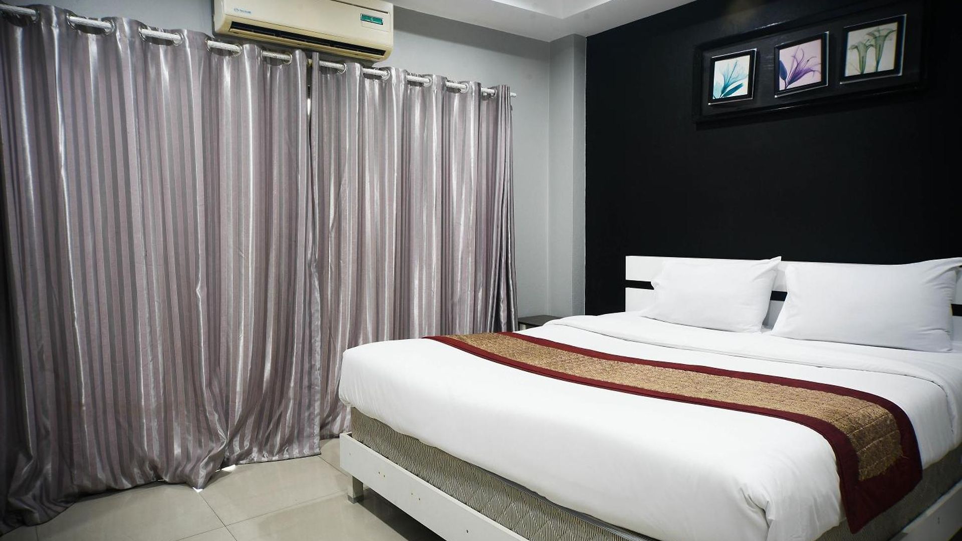 Golden Star 3*
