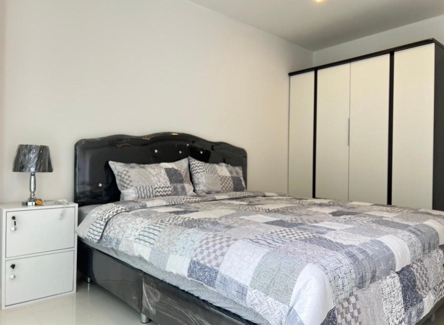 Park Royal 3, Pratamnak Soi 6, อพาร์ทเม้น *