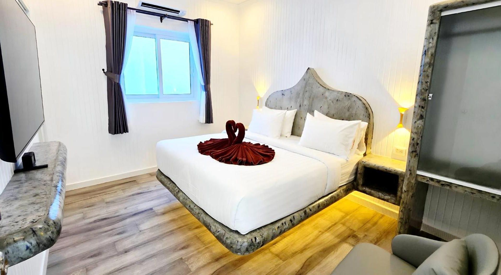 วิลล่า Nebuland Luxury Pool Walking Street *