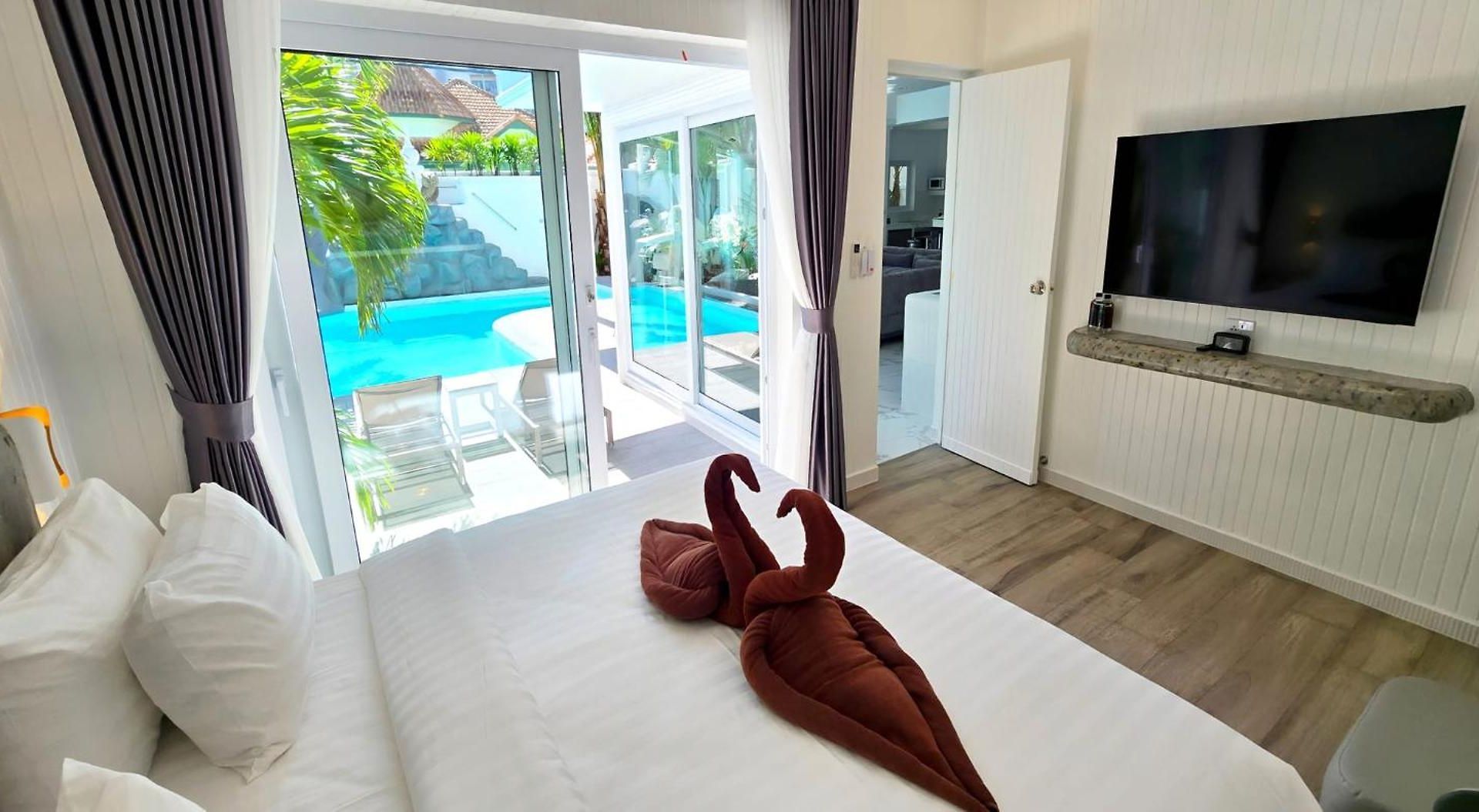 วิลล่า Nebuland Luxury Pool Walking Street Pattaya