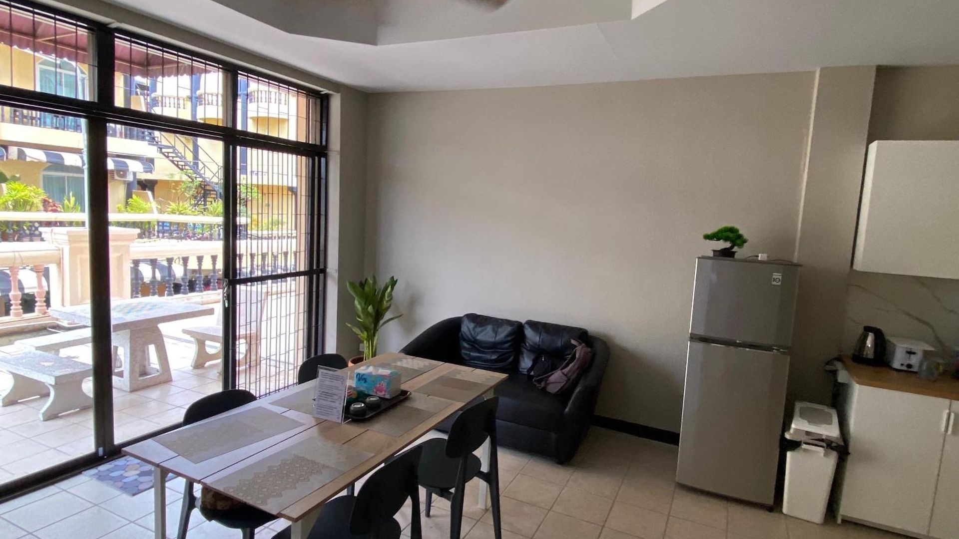 ที่พัก Jomstay