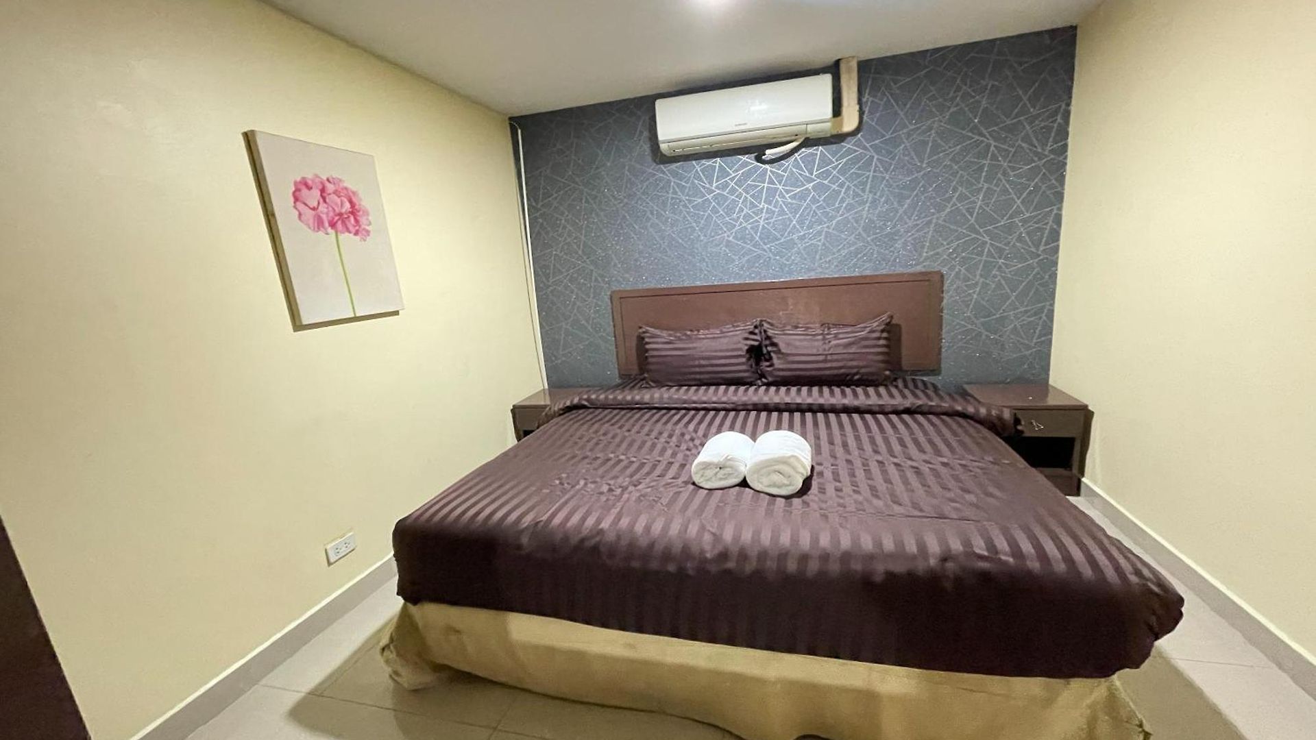 โรงแรม Lucky