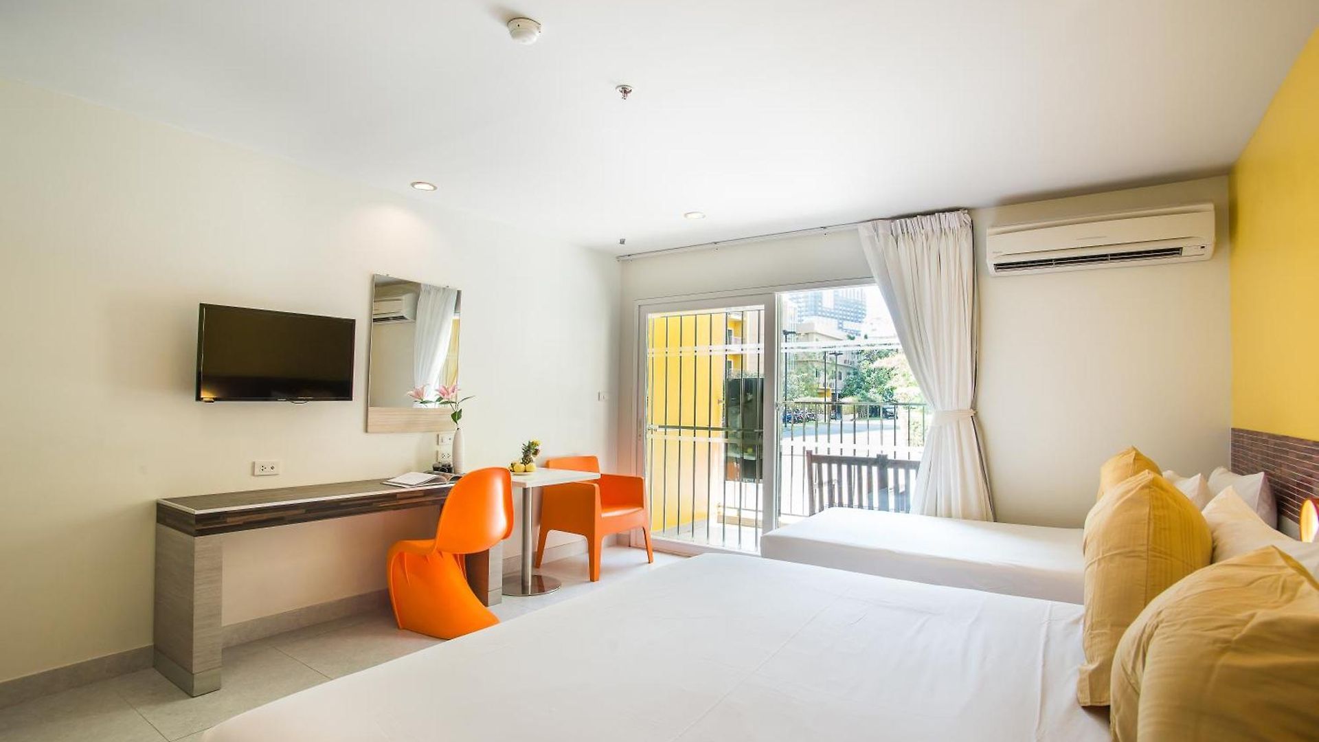 โรงแรม โรงแรมแกรนด์ เบลลา 4*