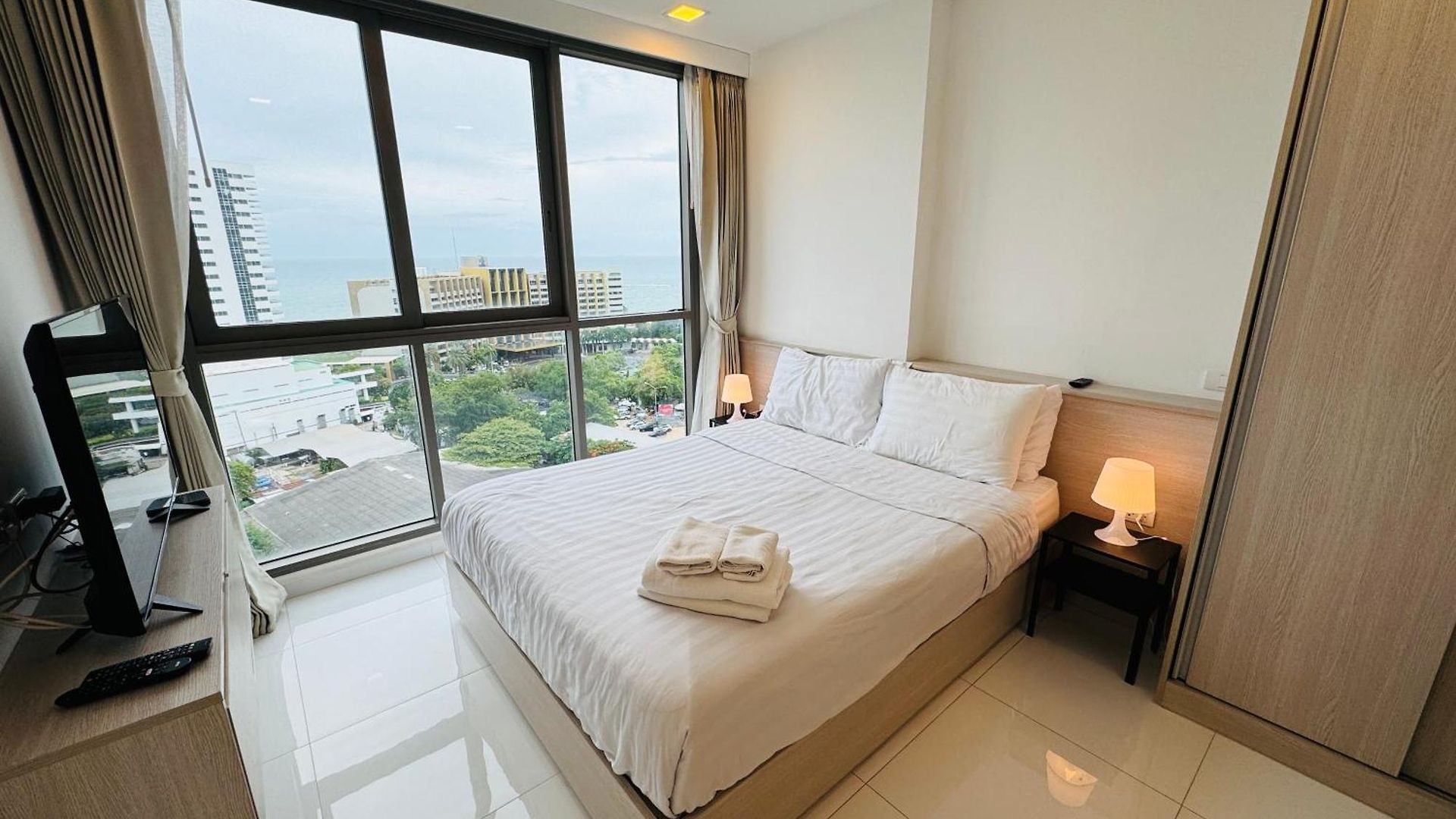Cozy Ocean Hideaway 400m To & Fast Wi-fi Pattaya