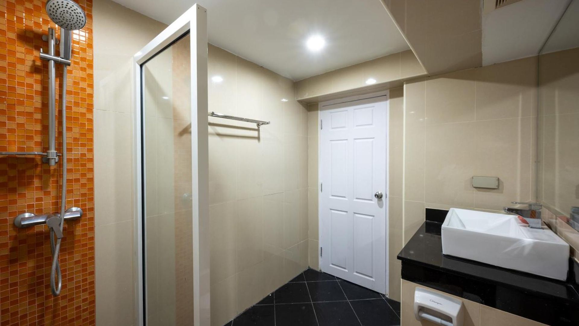 New Nordic Vip 6 Kristine By Apartwell Apartment *