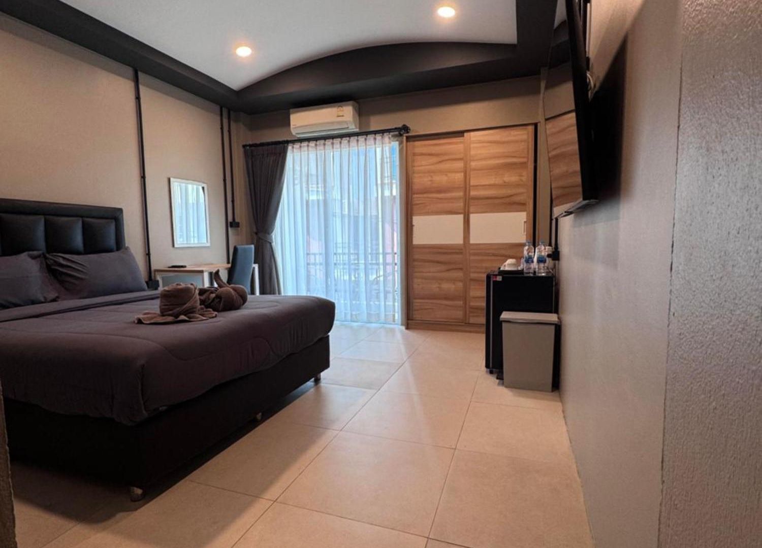 Cloud9 Reloaded โรงแรม *