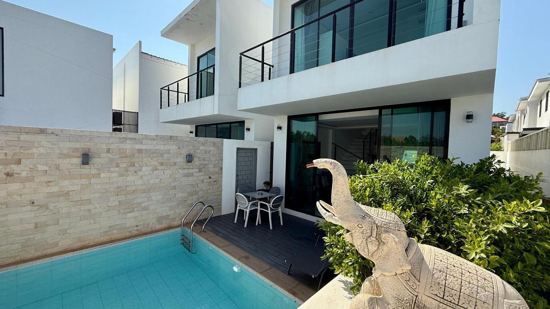Pool 179 Nearby Walking Street * Pattaya