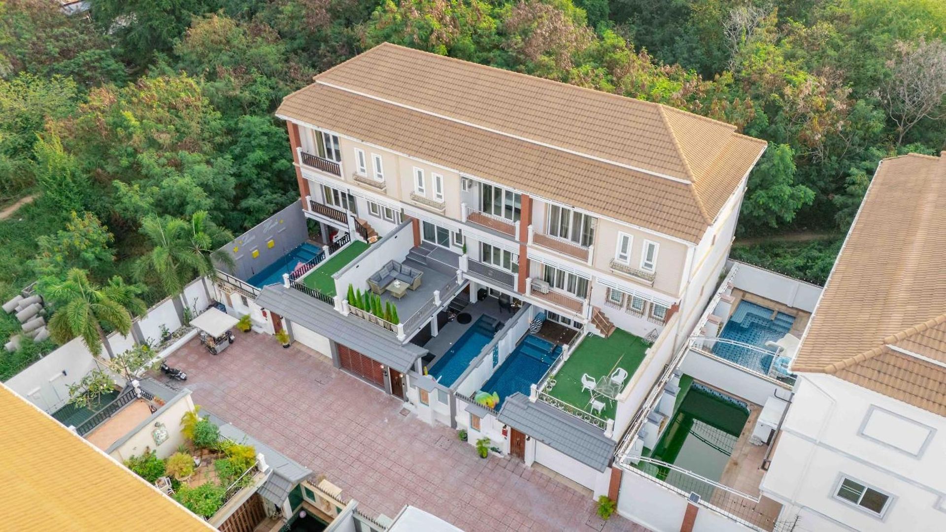 วันหยุดที่บ้าน The Terrace 209 By Pratumnak Pool Pattaya