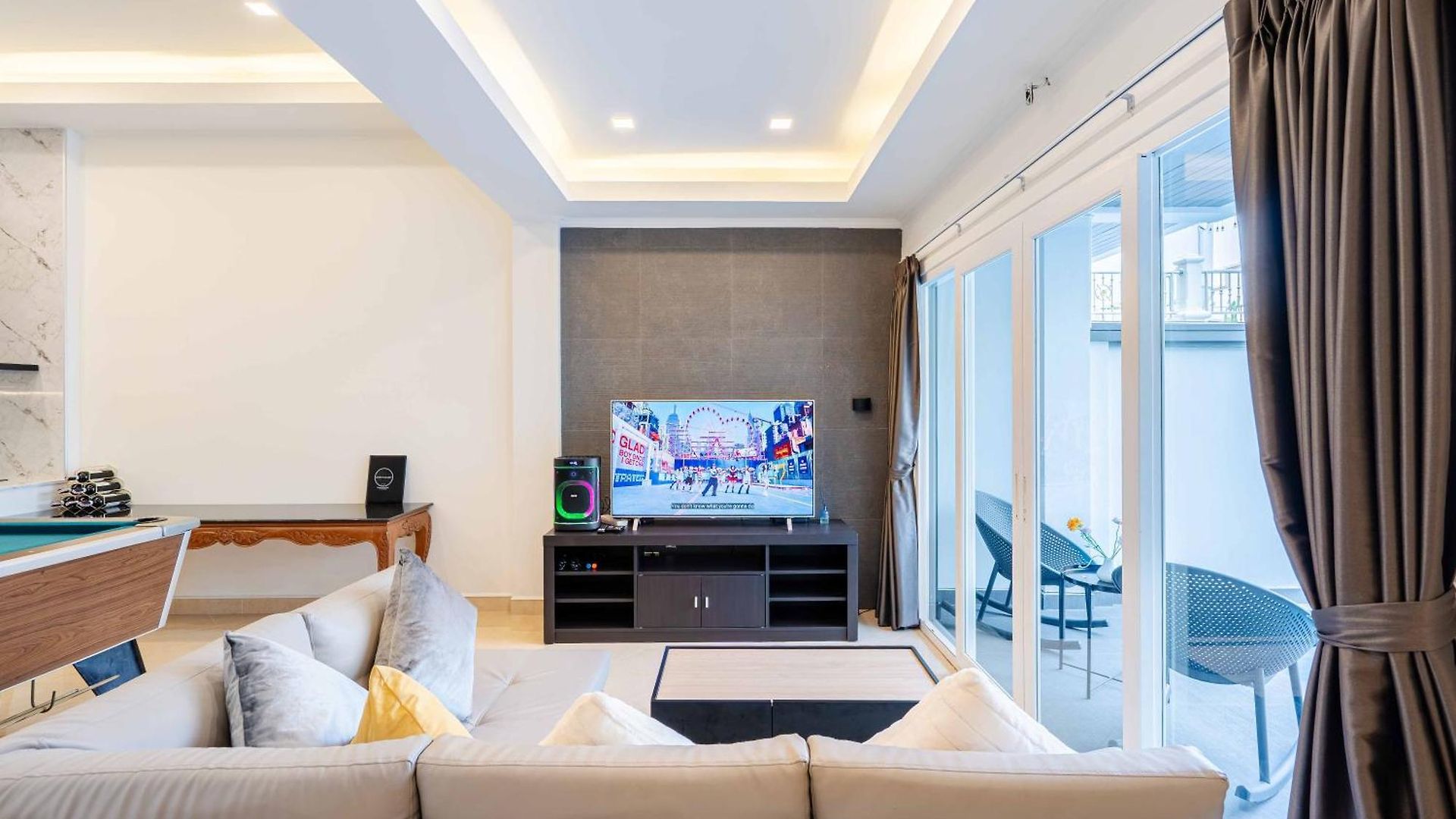 The Terrace 209 By Pratumnak Pool *
