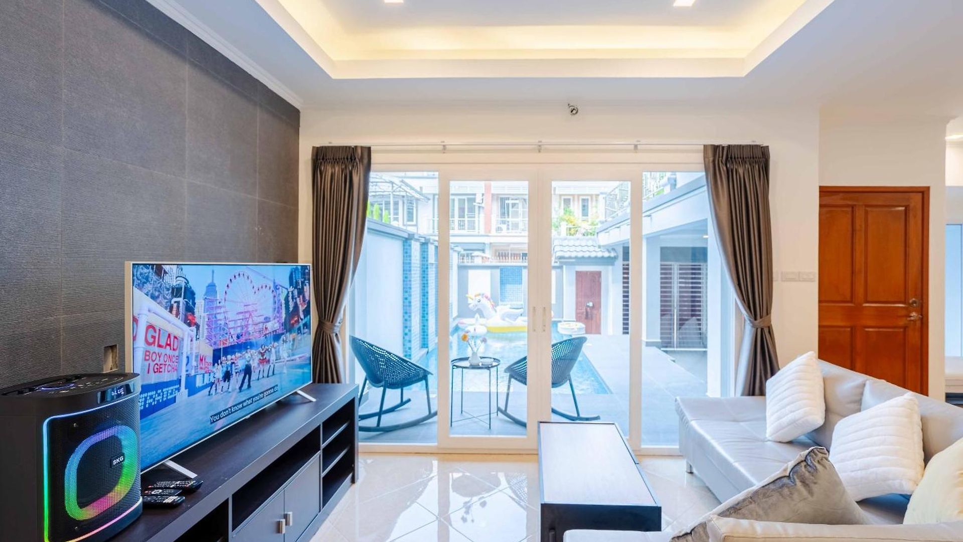 The Terrace 209 By Pratumnak Pool วันหยุดที่บ้าน
