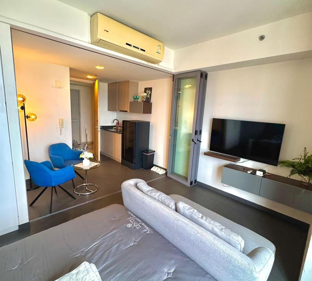 อพาร์ทเม้น Unixx Sea View Walking Street 5 Min Pool & Gym Pattaya