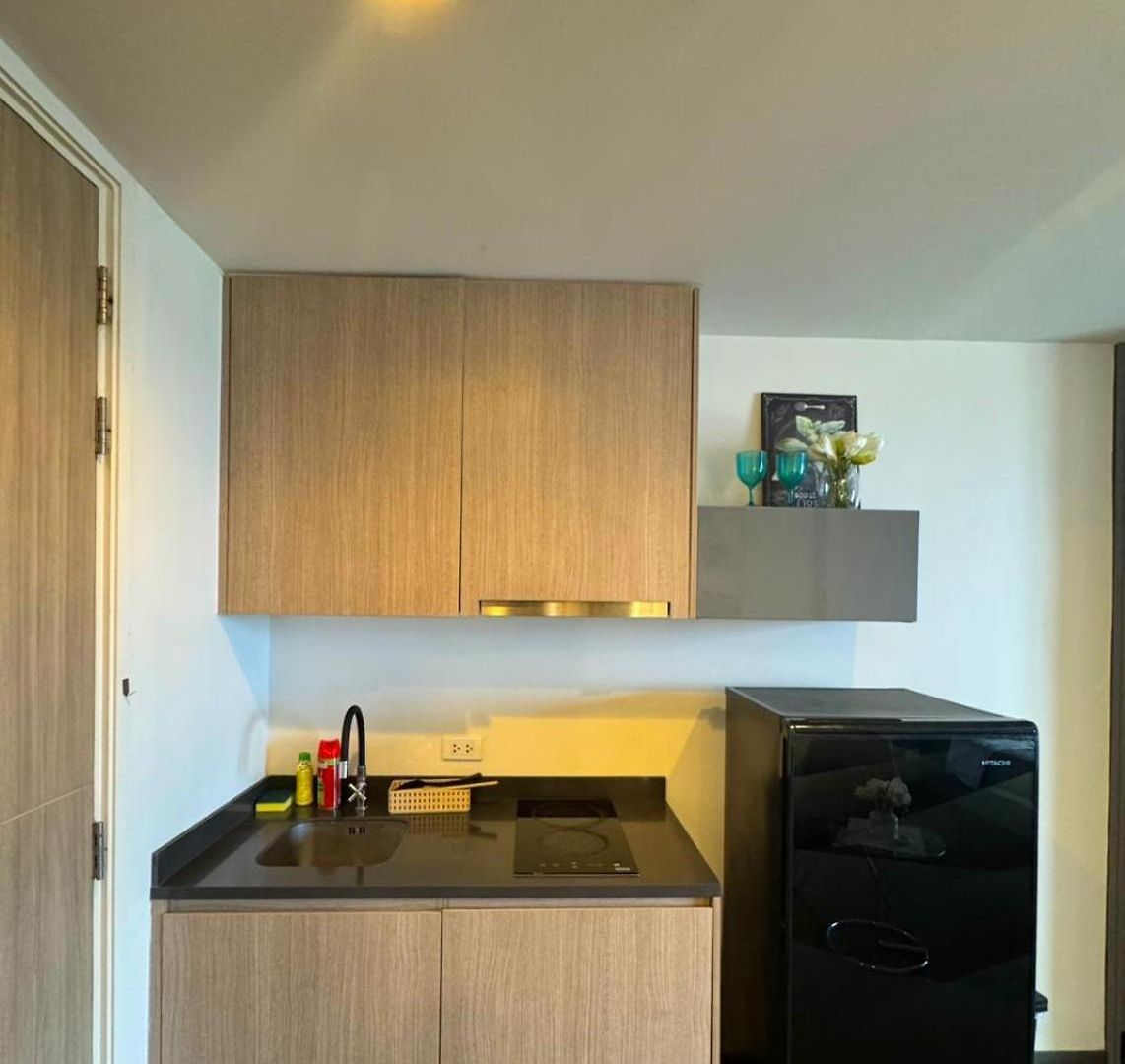 Unixx Sea View Walking Street 5 Min Pool & Gym Pattaya