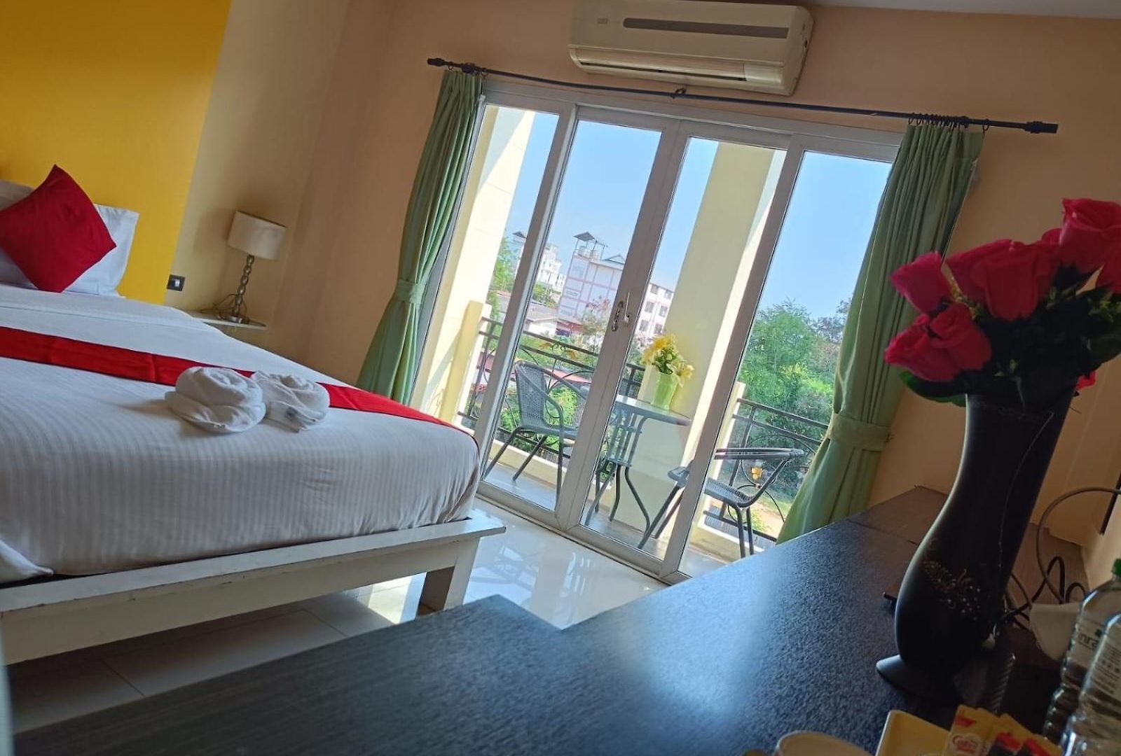 Moonlight - Near Walking Street โรงแรม Pattaya