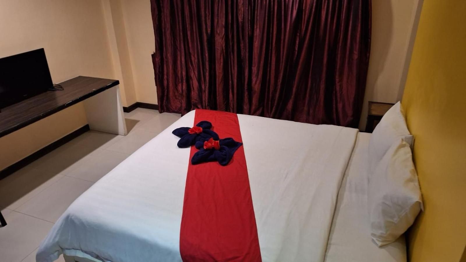 โรงแรม Moonlight - Near Walking Street Pattaya