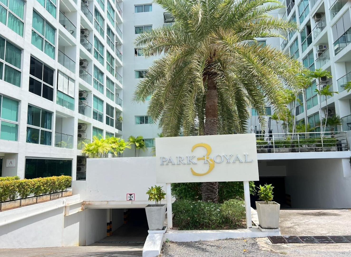 Park Royal 3, Pratamnak Soi 6, *