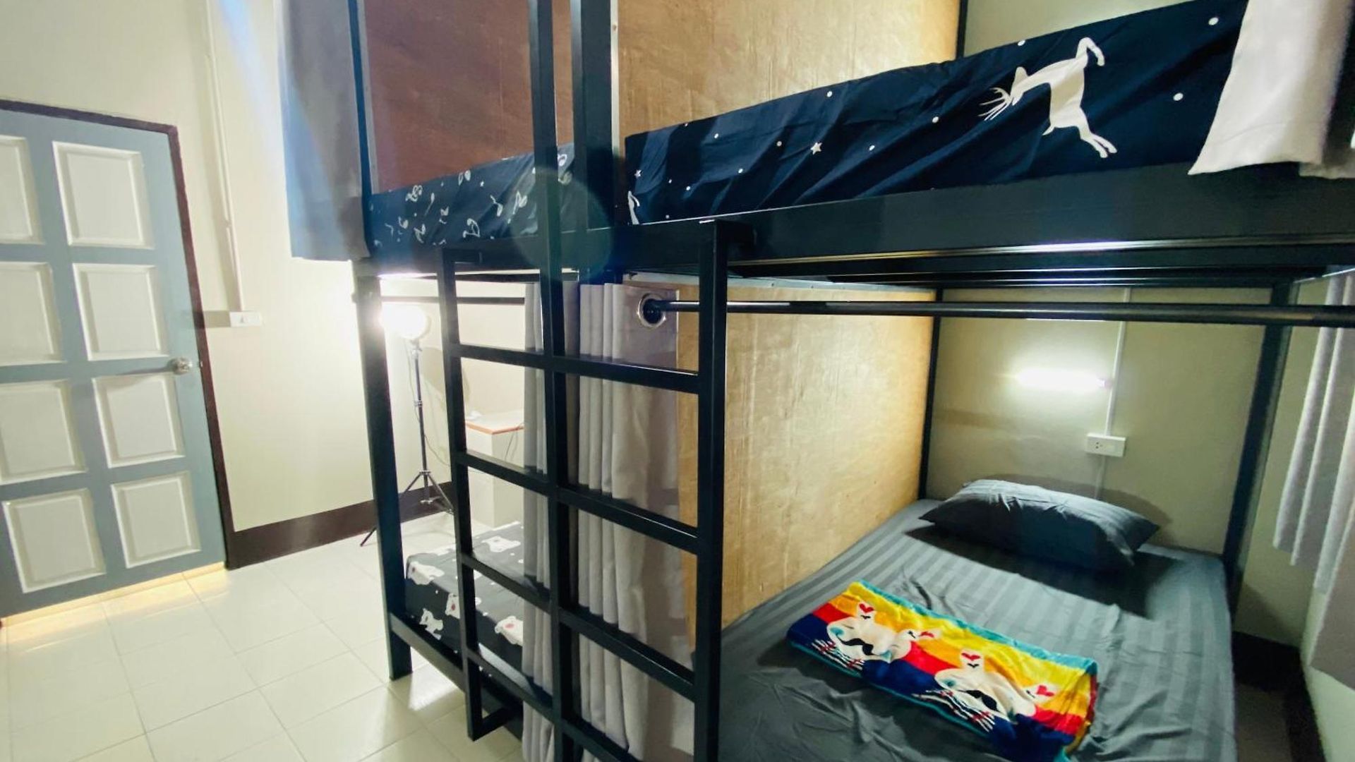 Jomstay