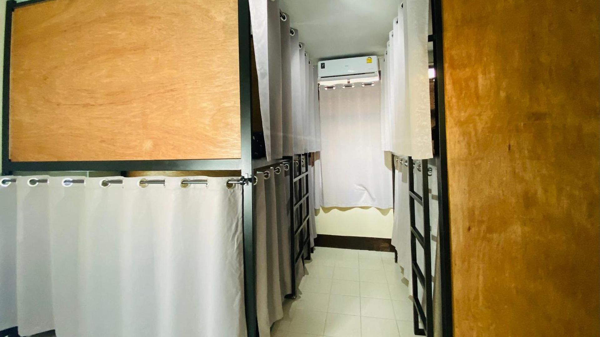 ที่พัก Jomstay *