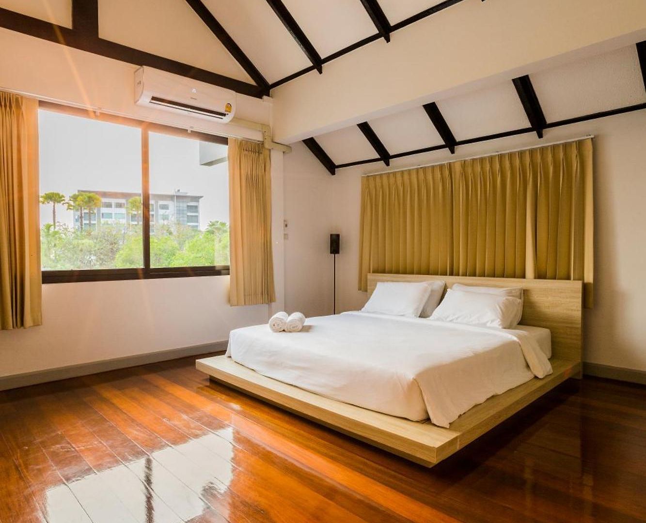 วิลล่า Saga Pool House