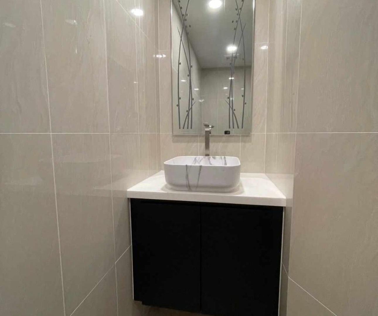 New! Huge - Jacuzzi & Pool Access - Grand Avenue * Pattaya